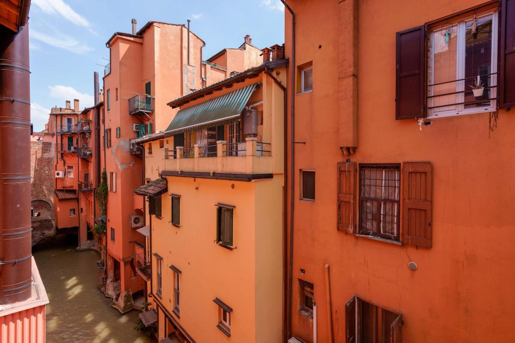 Canaletto Apartment ボローニャ エクステリア 写真