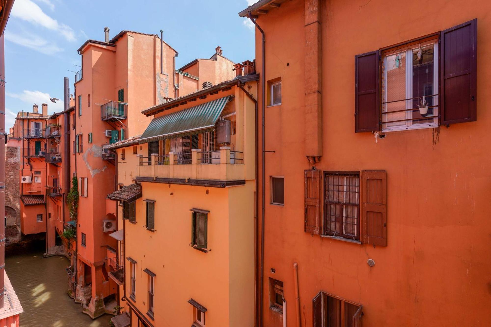 Canaletto Apartment ボローニャ エクステリア 写真